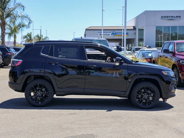 Nuevos JEEP COMPASS à Estados chez autogozo