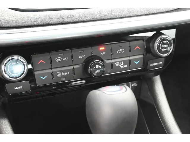 Nuevos JEEP COMPASS à Estados chez autogozo