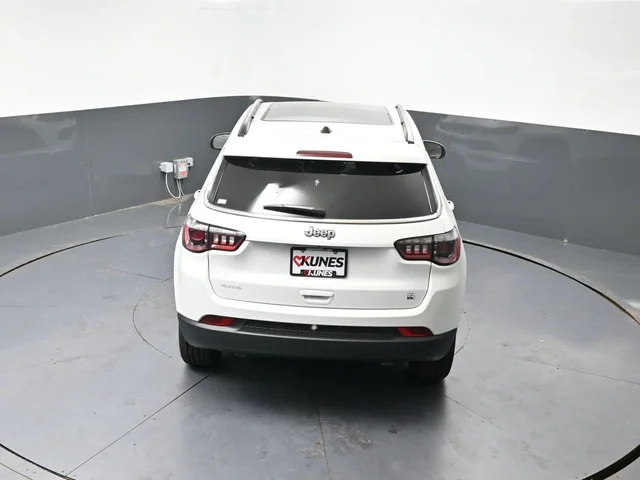 Nuevos JEEP COMPASS à Estados chez autogozo