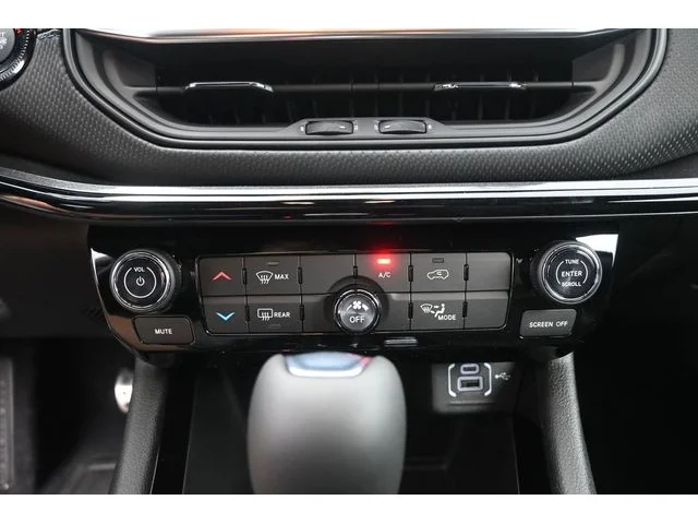 Nuevos JEEP COMPASS à Estados chez autogozo