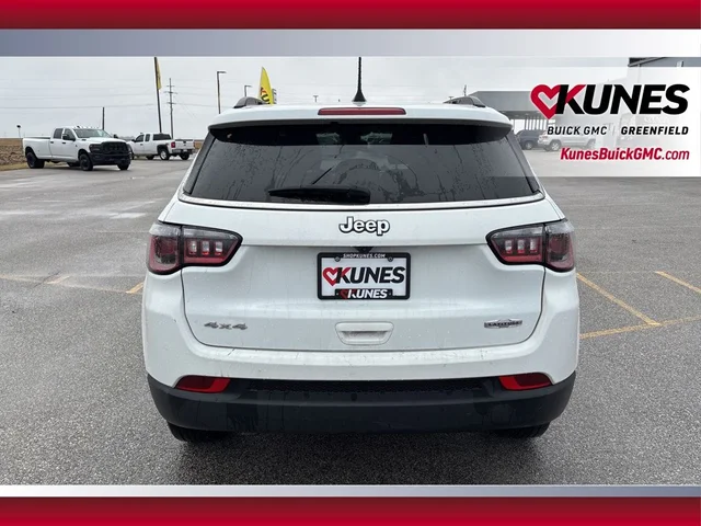 SEMINUEVOS JEEP Compass a Estados en autogozo