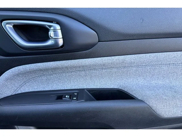 SEMINUEVOS JEEP Compass at ELK GROVE in Elk Grove Buick GMC