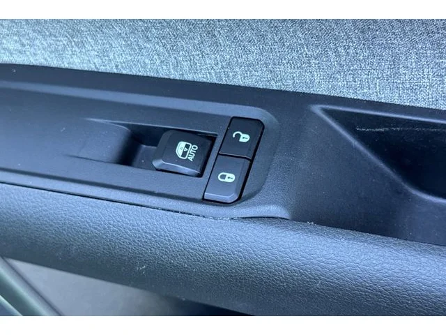 SEMINUEVOS JEEP Compass at ELK GROVE in Elk Grove Buick GMC