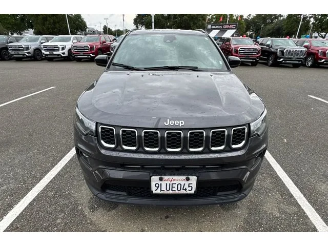 SEMINUEVOS JEEP Compass at ELK GROVE in Elk Grove Buick GMC