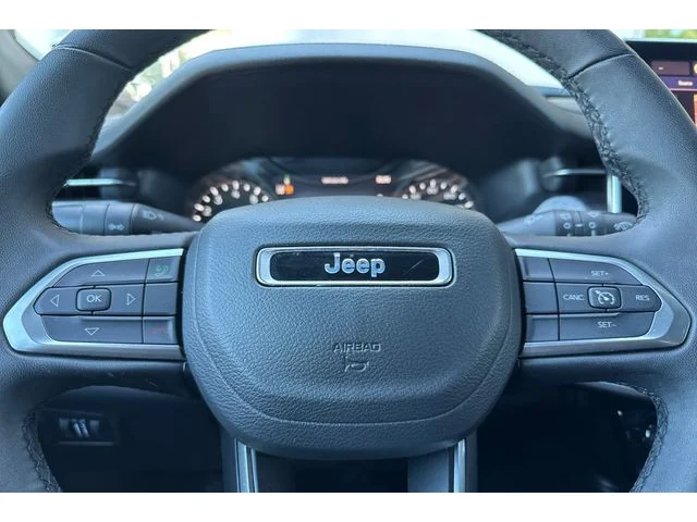 SEMINUEVOS JEEP Compass at ELK GROVE in Elk Grove Buick GMC