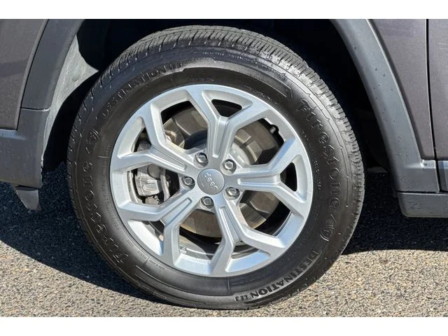 SEMINUEVOS JEEP Compass at ELK GROVE in Elk Grove Buick GMC