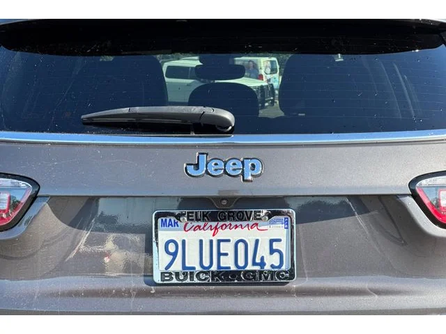 SEMINUEVOS JEEP Compass at ELK GROVE in Elk Grove Buick GMC