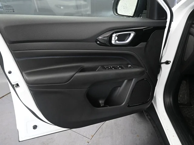 Nuevos JEEP COMPASS à Estados chez autogozo