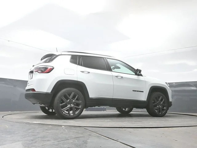 Nuevos JEEP COMPASS à Estados chez autogozo