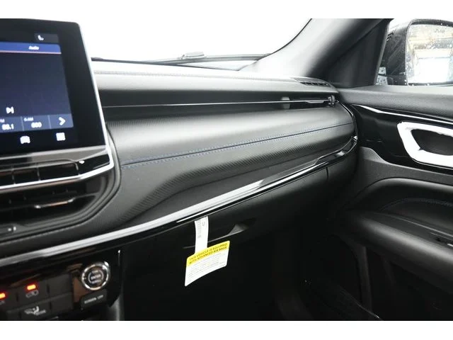 Nuevos JEEP COMPASS à Estados chez autogozo