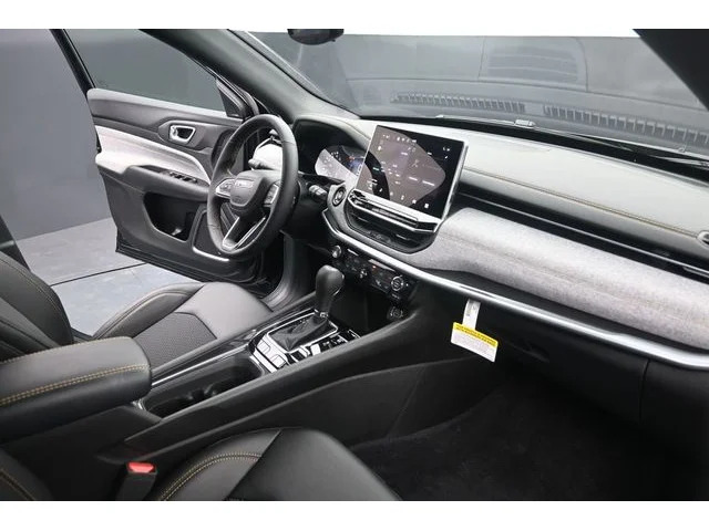 Nuevos JEEP COMPASS à Estados chez autogozo