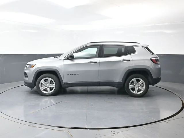 SEMINUEVOS JEEP Compass a Estados en autogozo