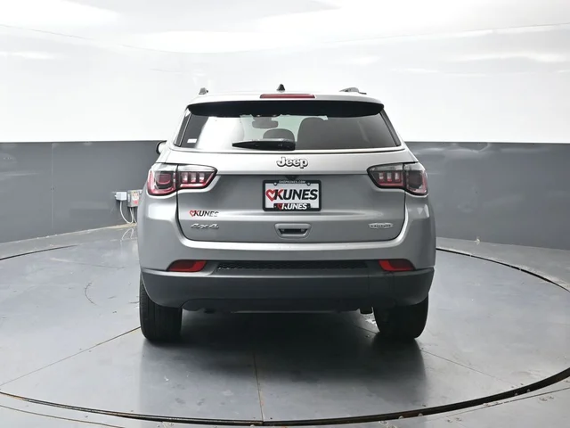 SEMINUEVOS JEEP Compass a Estados en autogozo