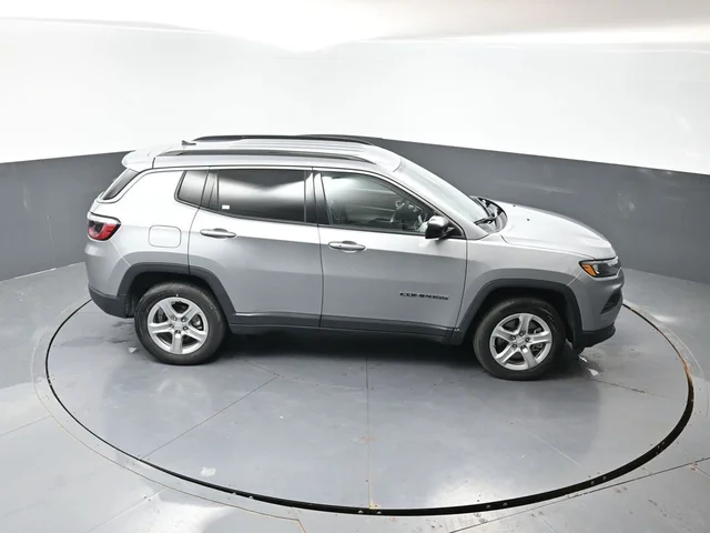 SEMINUEVOS JEEP Compass a Estados en autogozo