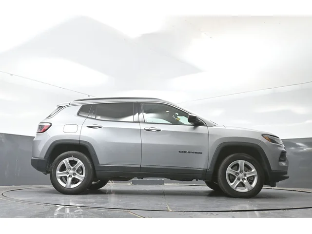 SEMINUEVOS JEEP Compass a Estados en autogozo