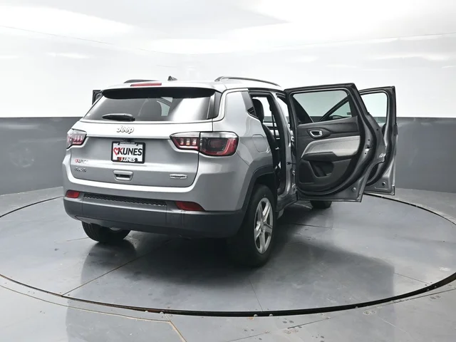 SEMINUEVOS JEEP Compass a Estados en autogozo