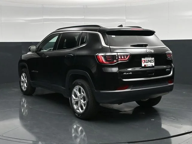 SEMINUEVOS JEEP Compass a Estados en autogozo