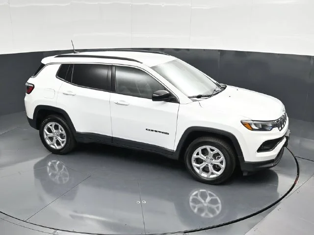 SEMINUEVOS JEEP Compass a Estados en autogozo