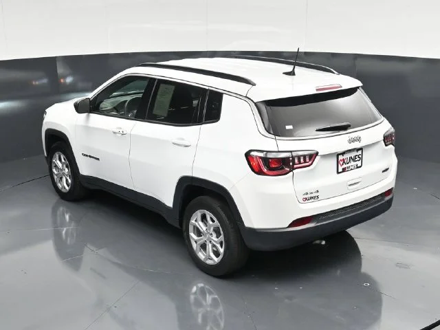 SEMINUEVOS JEEP Compass a Estados en autogozo