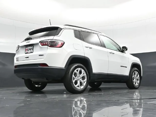 SEMINUEVOS JEEP Compass a Estados en autogozo