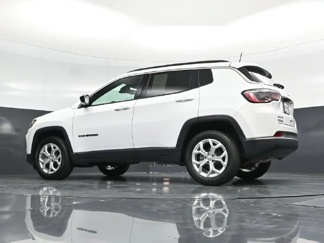 SEMINUEVOS JEEP Compass a Estados en autogozo