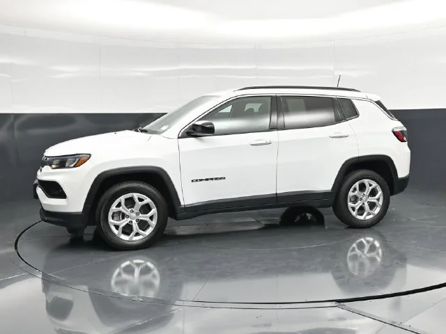 SEMINUEVOS JEEP Compass a Estados en autogozo