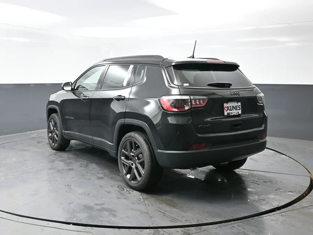 Nuevos JEEP COMPASS à Estados chez autogozo