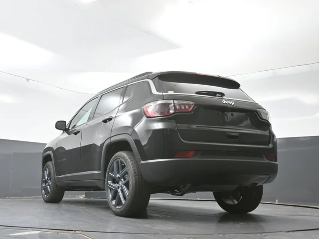 Nuevos JEEP COMPASS à Estados chez autogozo