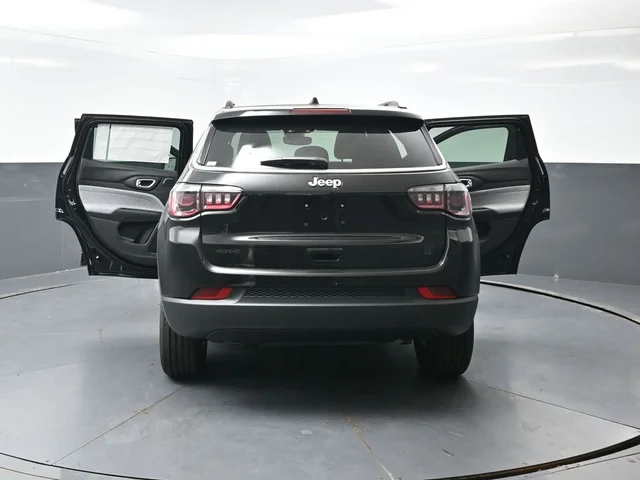 Nuevos JEEP COMPASS à Estados chez autogozo