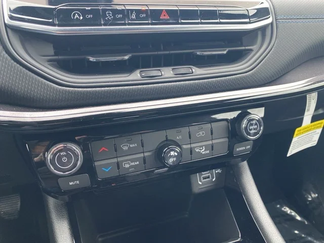 SEMINUEVOS JEEP Compass a Estados en autogozo