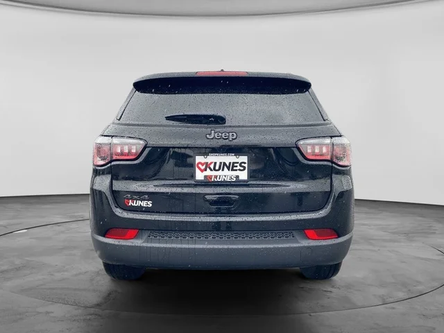 SEMINUEVOS JEEP Compass a Estados en autogozo