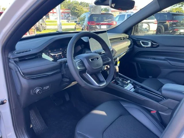 Nuevos JEEP COMPASS à Estados chez autogozo
