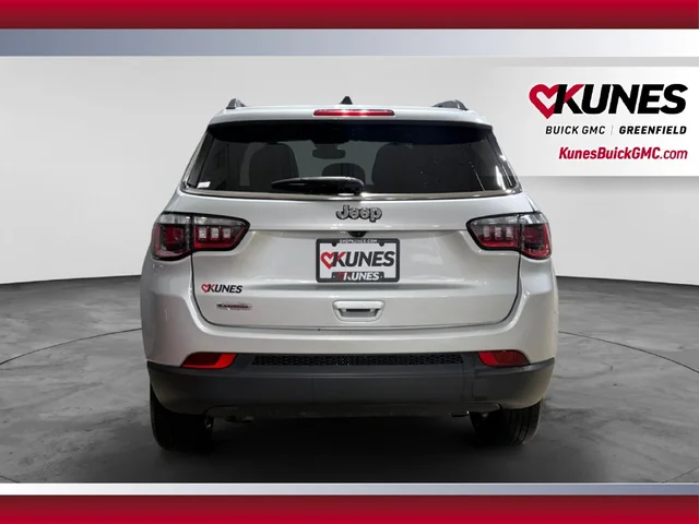SEMINUEVOS JEEP Compass a Estados en autogozo