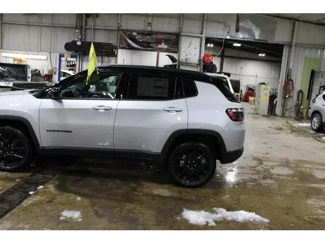 Nuevos JEEP COMPASS à Estados chez autogozo