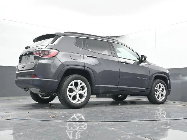 SEMINUEVOS JEEP Compass a Estados en autogozo
