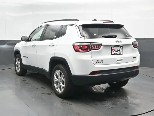 SEMINUEVOS JEEP Compass a Estados en autogozo