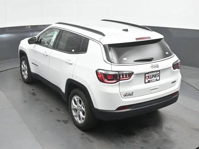 SEMINUEVOS JEEP Compass a Estados en autogozo