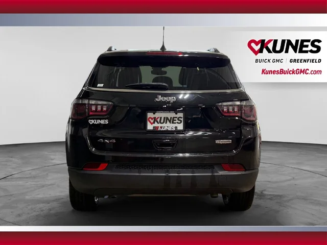 SEMINUEVOS JEEP Compass a Estados en autogozo
