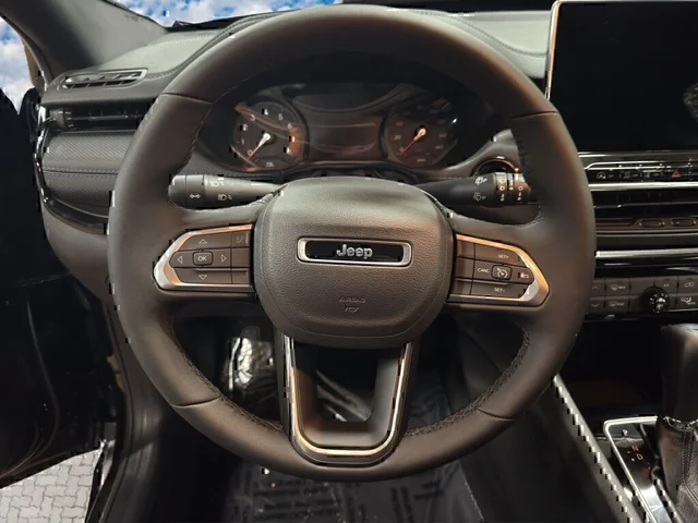 Nuevos JEEP COMPASS à Estados chez autogozo