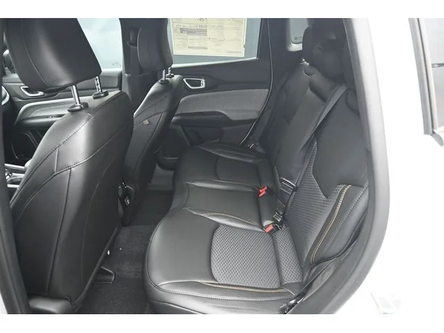 Nuevos JEEP COMPASS à Estados chez autogozo