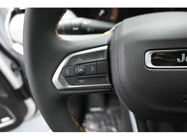 Nuevos JEEP COMPASS à Estados chez autogozo