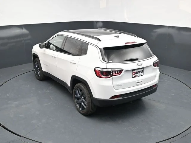 Nuevos JEEP COMPASS à Estados chez autogozo
