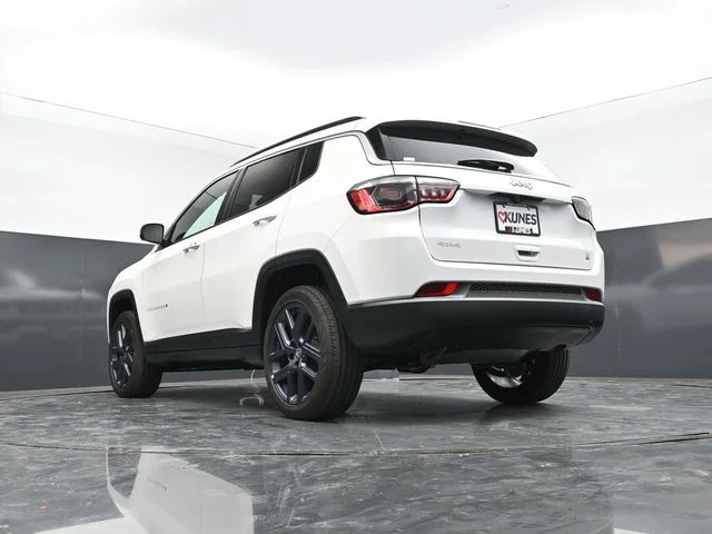 Nuevos JEEP COMPASS à Estados chez autogozo