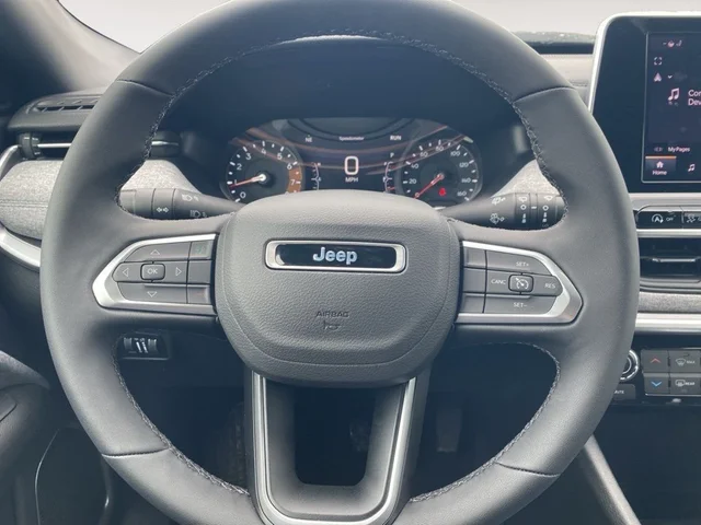 SEMINUEVOS JEEP Compass a Estados en autogozo