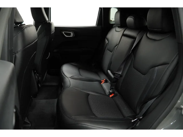 Nuevos JEEP COMPASS à Estados chez autogozo
