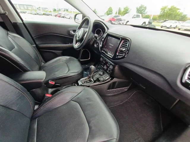SEMINUEVOS JEEP Compass a Estados en autogozo
