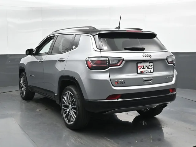 SEMINUEVOS JEEP Compass a Estados en autogozo