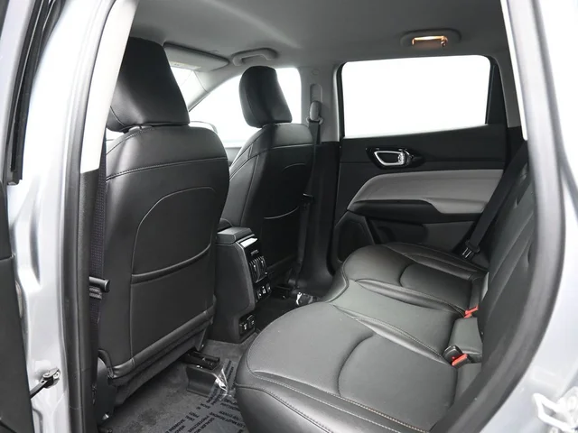 SEMINUEVOS JEEP Compass a Estados en autogozo
