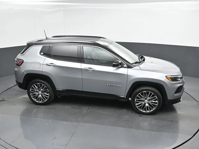 SEMINUEVOS JEEP Compass a Estados en autogozo