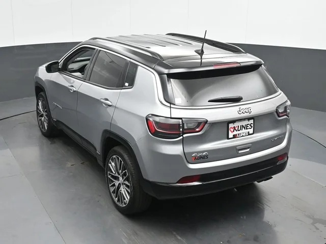 SEMINUEVOS JEEP Compass a Estados en autogozo